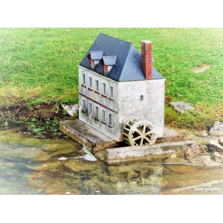 Mini chateaux - de 3 à 12 ans - sur commande 15 j de délais